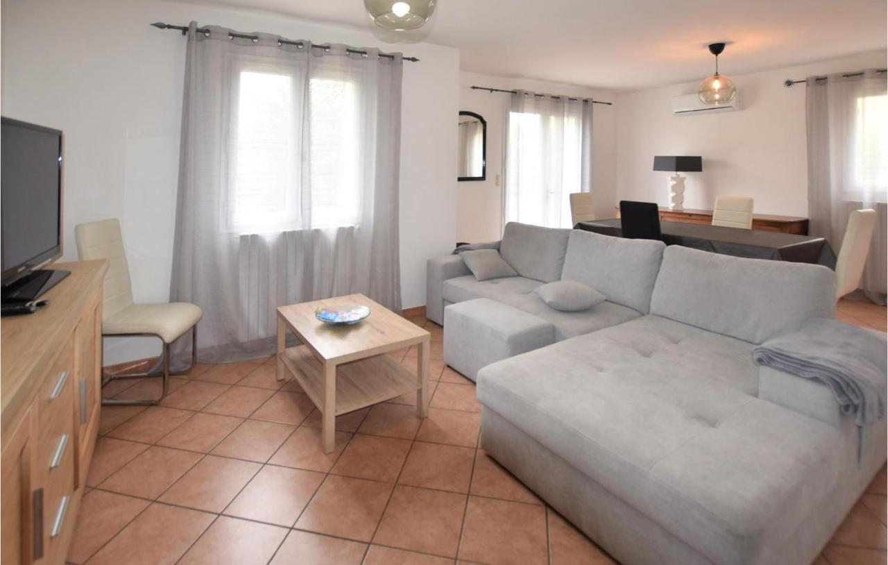 Stunning Home In Avignon With Wifi Exterior photo